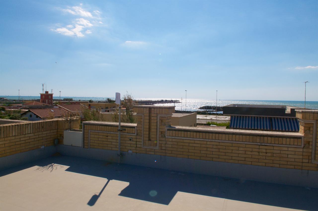 La Maison Royale Bb Fiumicino Exterior foto
